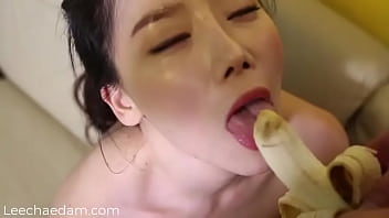 Sizzling Korean Babe Served Up For A Morning Feast