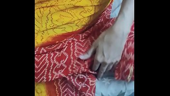 Sultry Sari Aunty Gets Ravaged By Young Stud