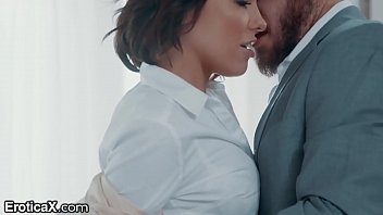 Adriana Chechik’s Steamy Afternoon With A Well-endowed Stud