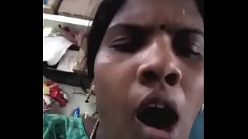 Spicy Telugu Aunty Showing Off Her Curves