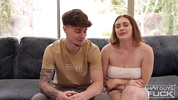Trey Beacher Pounds Lindsay Lee’s Tight Pussy Raw