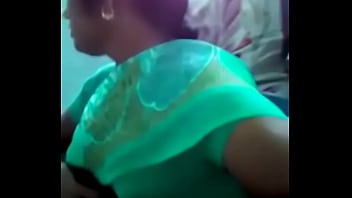 Tamil Babe’s Juicy Tits