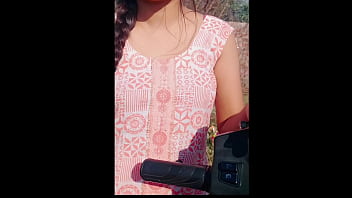 Gali Ke Kinare Se Ek Rand Ko Utha Ke Zor Se Choda