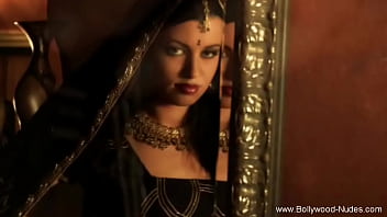 A Wild, Sensual Ride Through India’s Erotic Secrets That’ll Leave You Breathless And Blissed Out