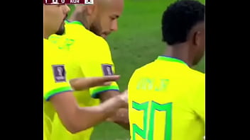 Neymar E A Galera Metendo O Pau Na Coreia Ao Vivo, Gozando Na Comemoração!