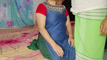 Naughty Indian Housekeeper Getting Down And Dirty