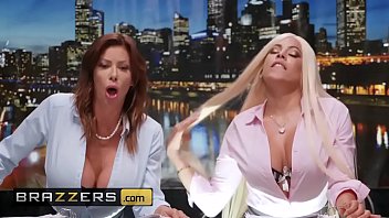 News Sluts Alexis Fawx And Luna Star Get Drilled By Johnny Sins