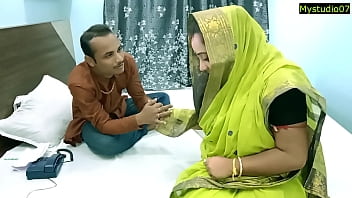 Desi Housewife Gets Nasty To Pay For Her Man’s Medical Bills