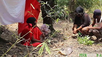 A Village Hottie Got Pounded By The Prince In The Bushes