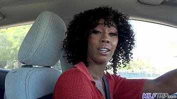 Hot Ebony Milf Gets A Massive Creamy Facial