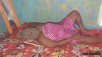 Ebony Amateur Queen Gets Pounded Hard