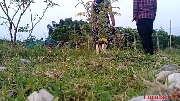 Local Aunty Gets Wild Outside – Official Full Video