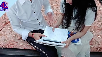 Desi College Ka Maza: Hindi Mein Saaf Sunai Deti Hui Chudai Ki Garmi