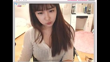 Sexy K-girl With A Naughty Side
