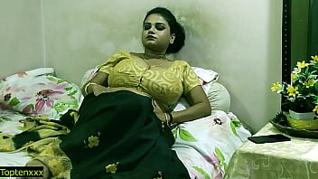 Naughty Indian College Boy’s Secret Affair With A Hot Tamil Bhabhi! Their Steamy Saree Sex Is Blowing Up Online