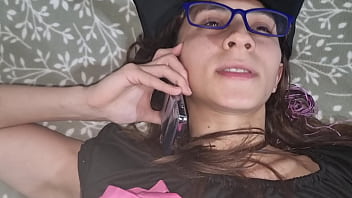 Mi Hermanastra Se Disfraza De Bruja Y Me La Chupa Hasta Que Me Corro En Su Boca