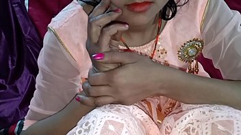 Desi Babe Gets Loud And Nasty With Hindi Dirty Talk
