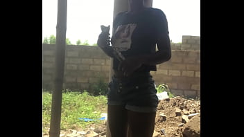 This Psycho Bitch Was Losing Her Shit Trying To Cook Dinner For Everyone