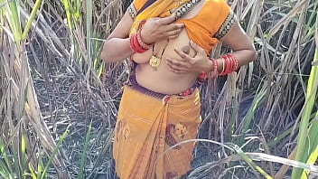 Hot Indian Village Babe Gets Wild And Dirty In The Open Fields
